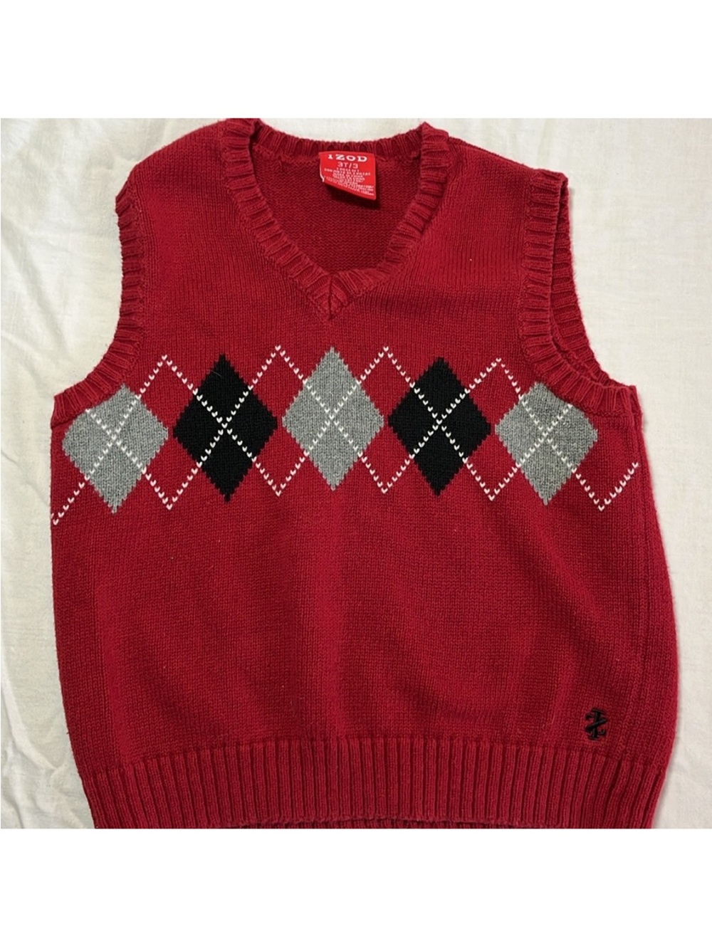 3T IZOD Kids Red Argyle V-Neck Sweater Vest